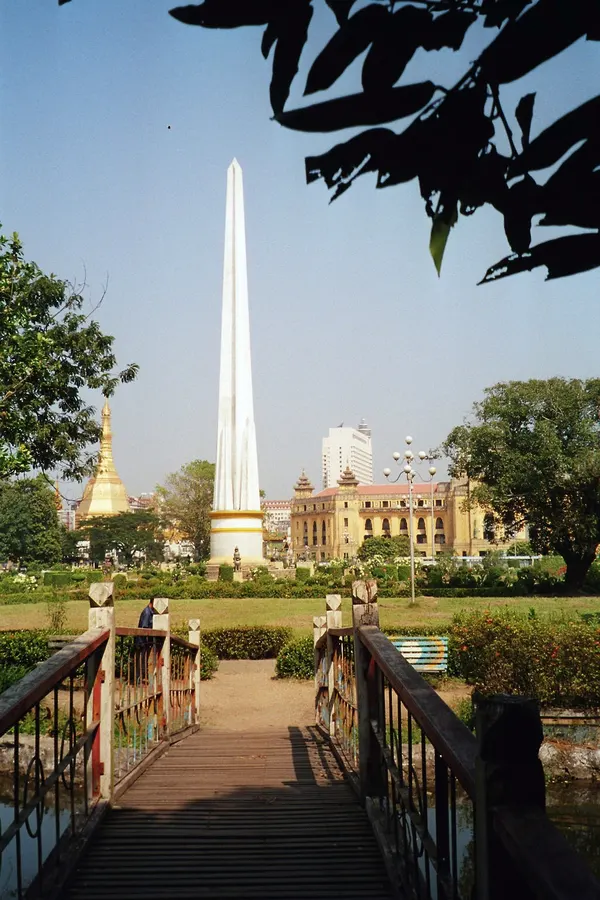Maha Bandula Park